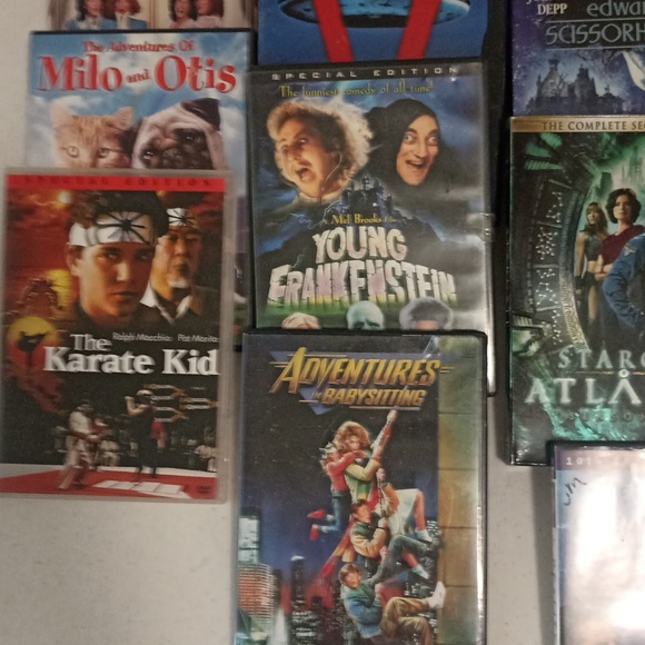 30 classic DVDs 80s 90s 2000s sci-fi, rom-com, comedy, drama, kids - Picture 5 of 8